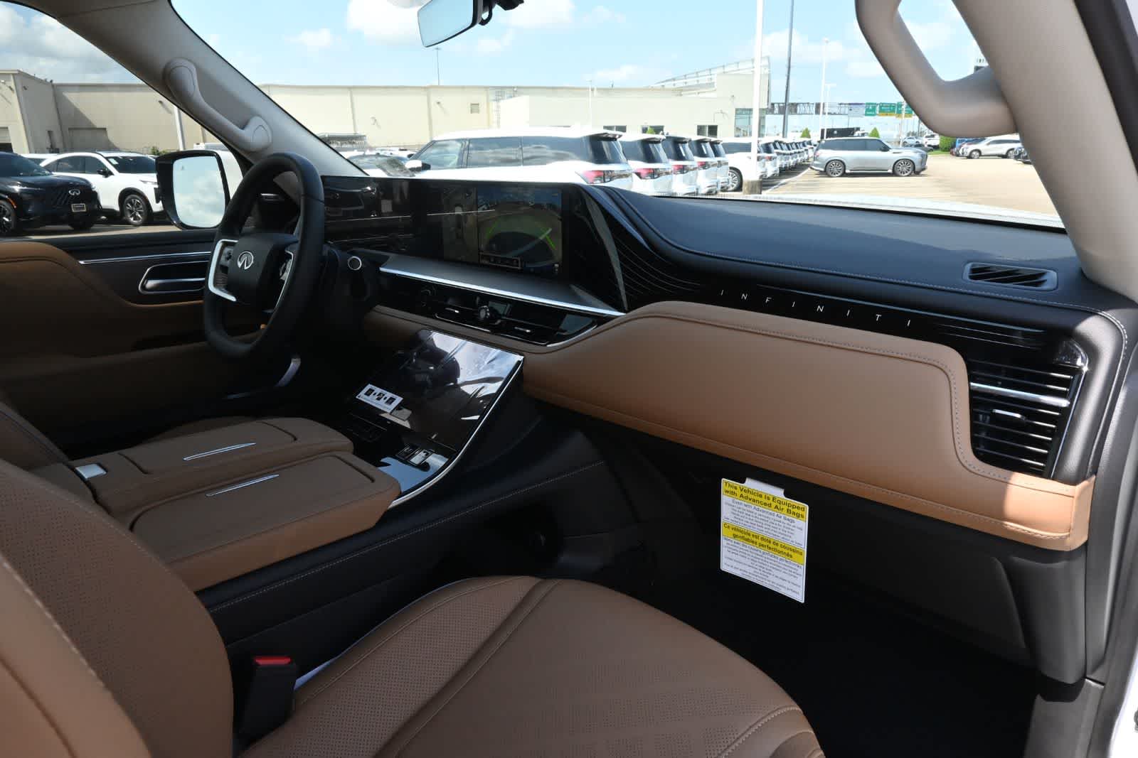 2026 INFINITI QX80 LUXE