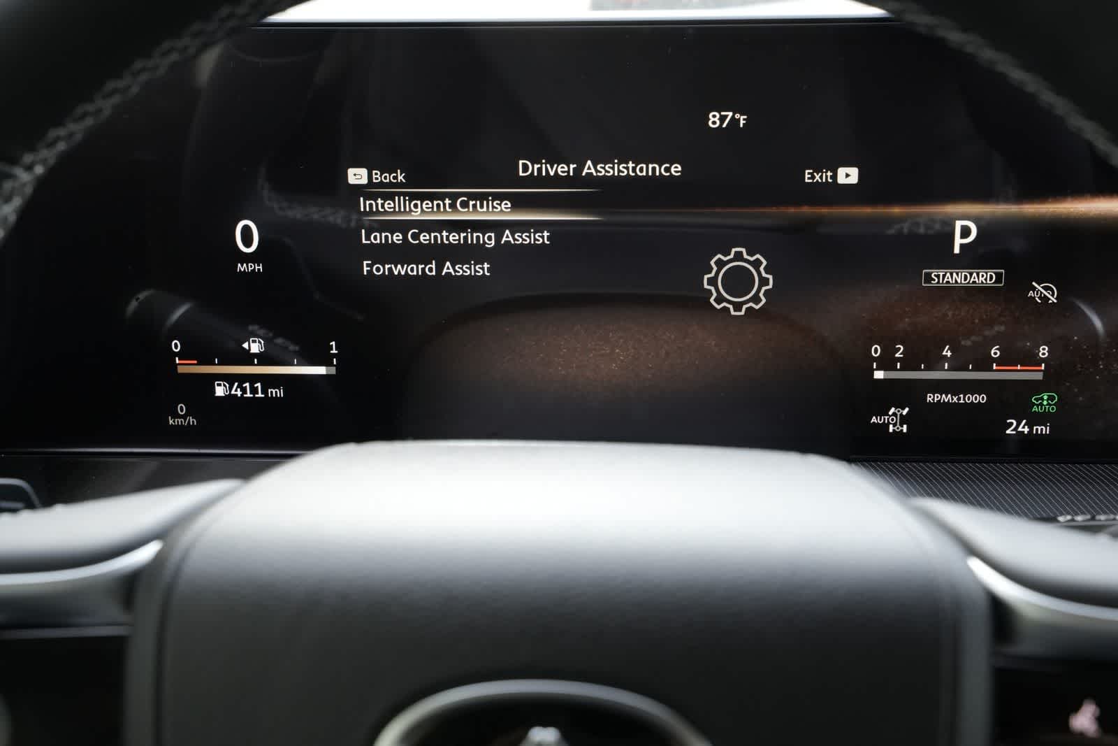 2026 INFINITI QX80 LUXE