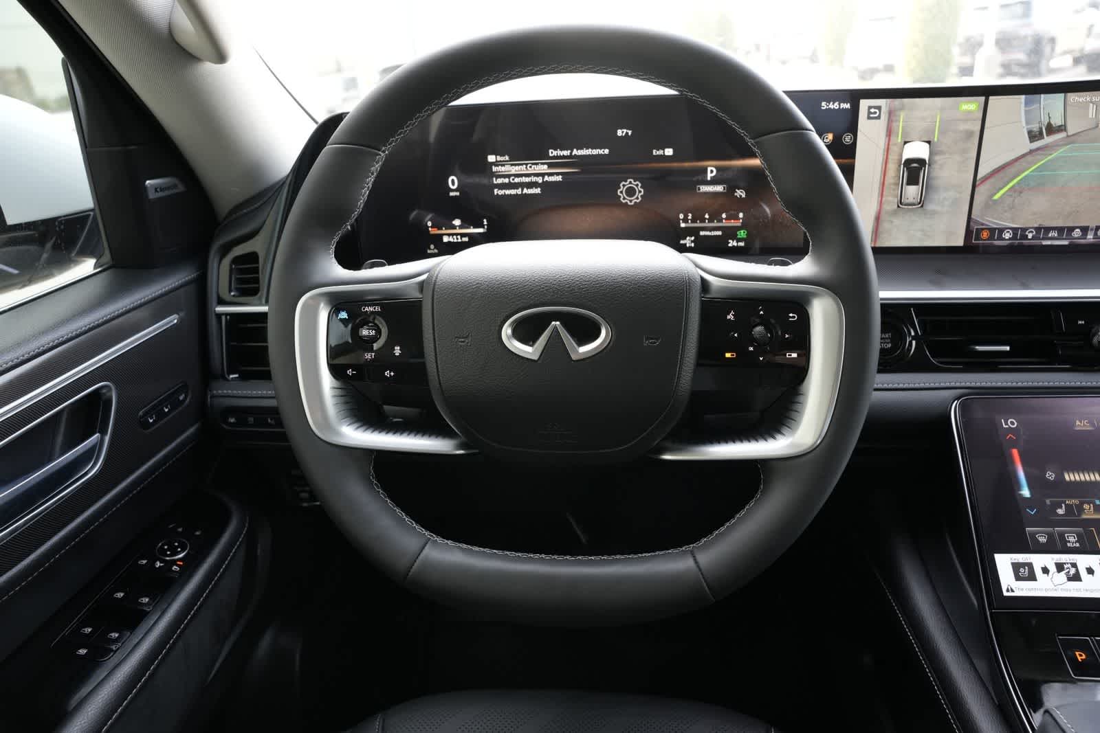 2026 INFINITI QX80 LUXE