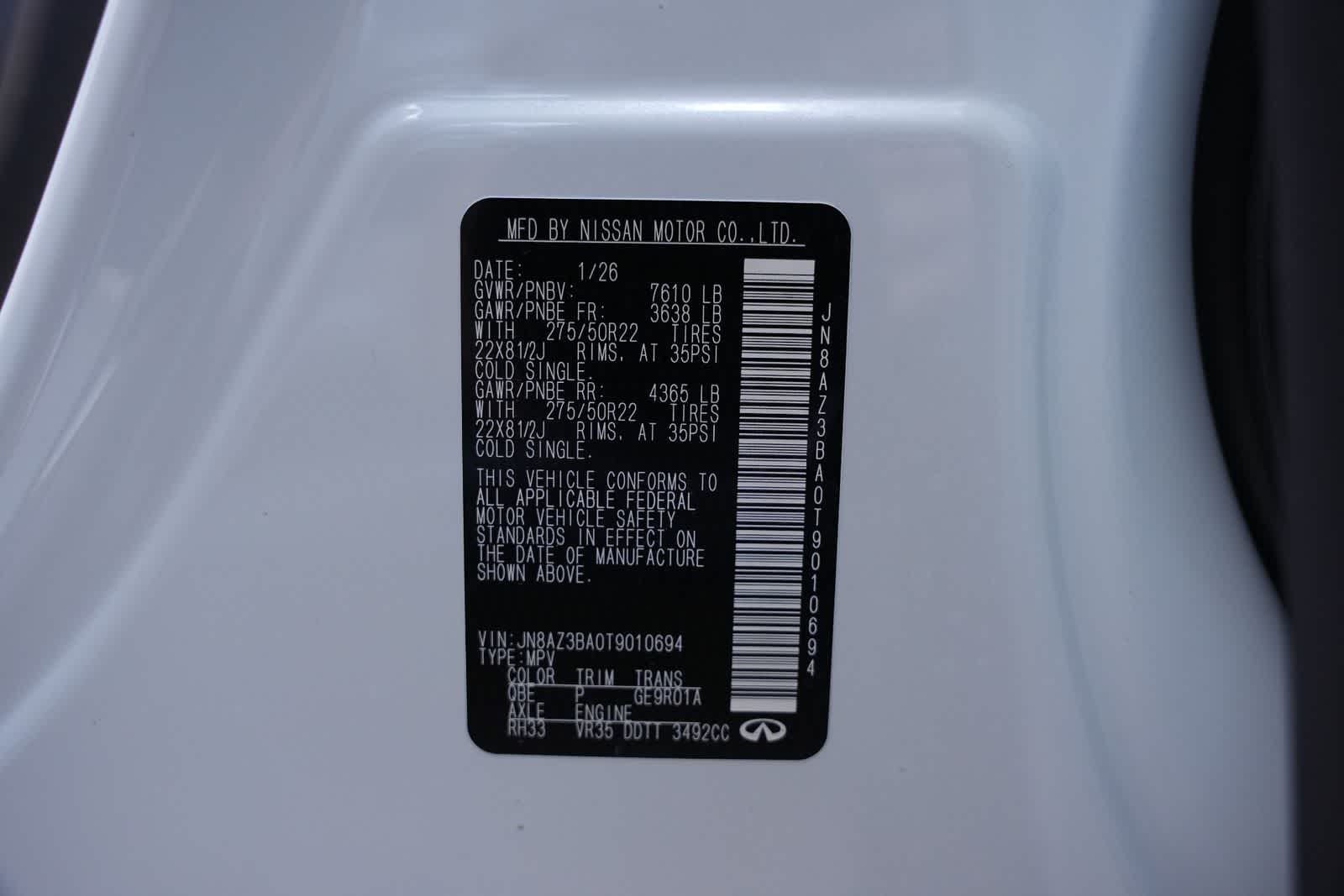 2026 INFINITI QX80 LUXE