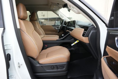2026 INFINITI QX80 LUXE