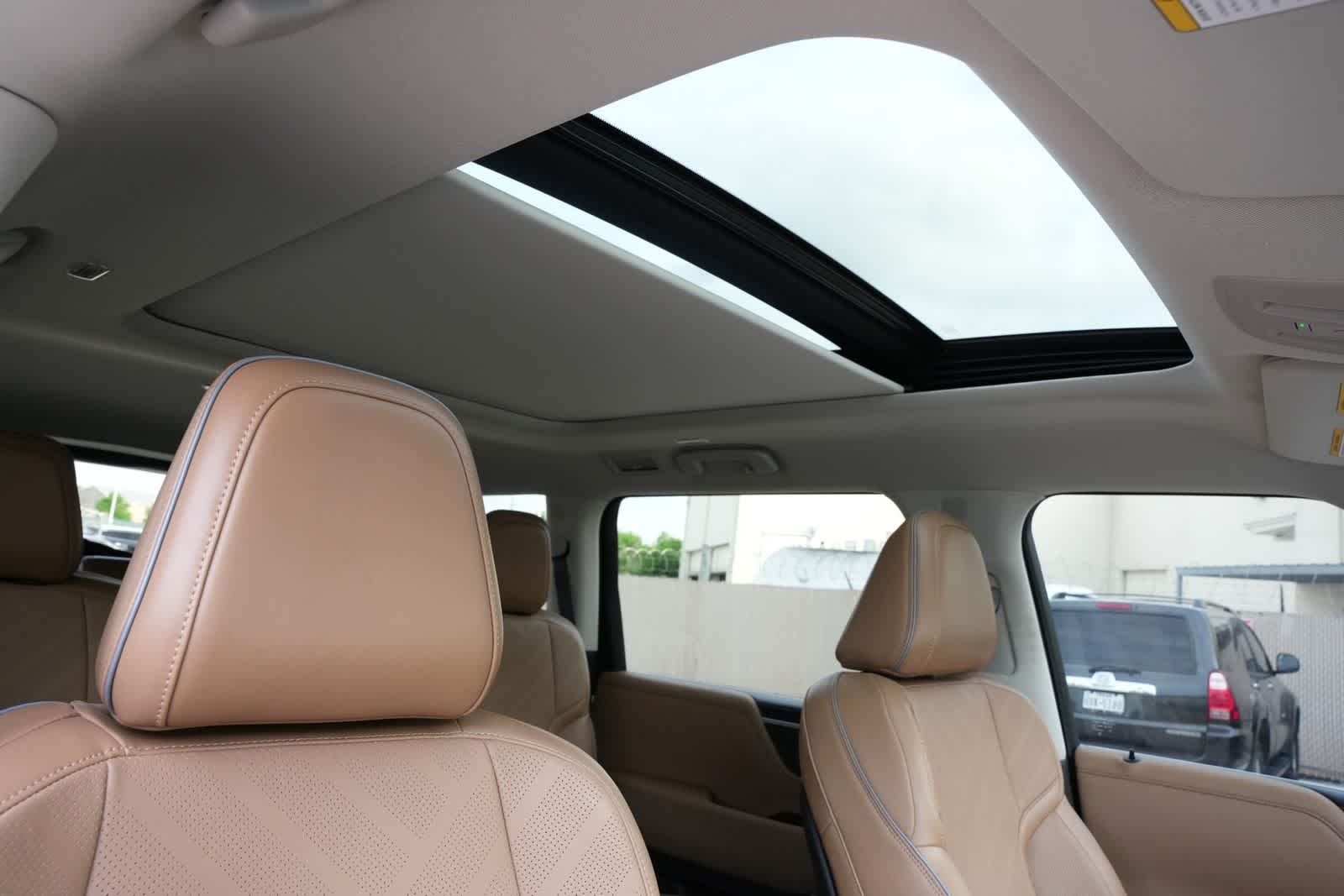 2026 INFINITI QX80 LUXE