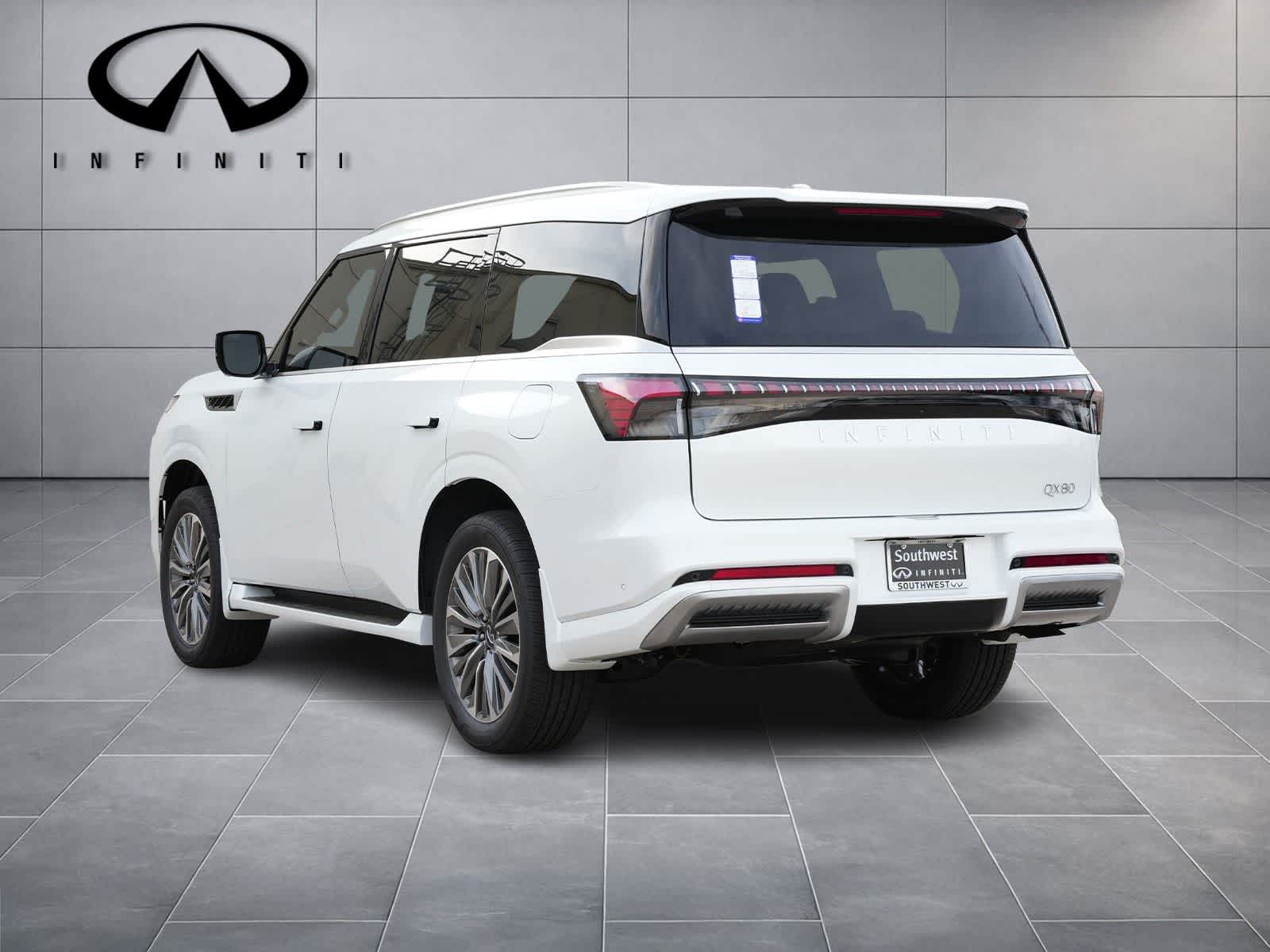 2026 INFINITI QX80 LUXE