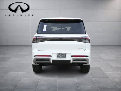 2026 INFINITI QX80 LUXE