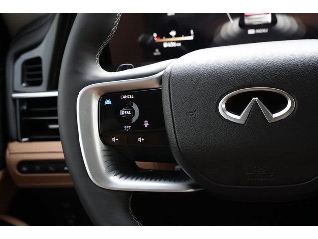 2026 INFINITI QX80 LUXE