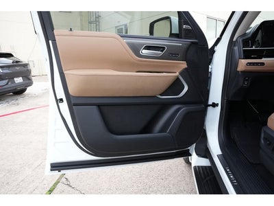 2026 INFINITI QX80 LUXE