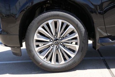 2026 INFINITI QX80 LUXE