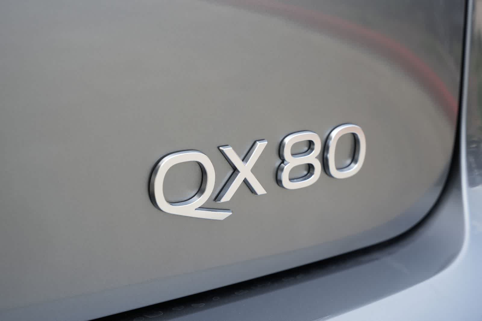 2026 INFINITI QX80 LUXE