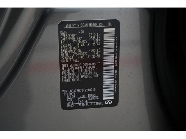 2026 INFINITI QX80 LUXE