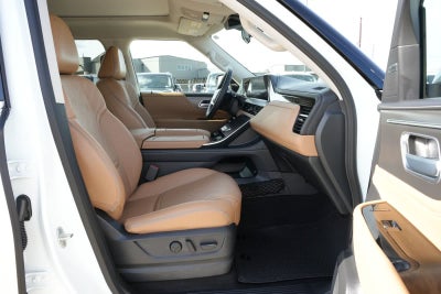 2027 INFINITI QX80 LUXE