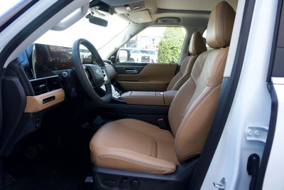 2026 INFINITI QX80 LUXE