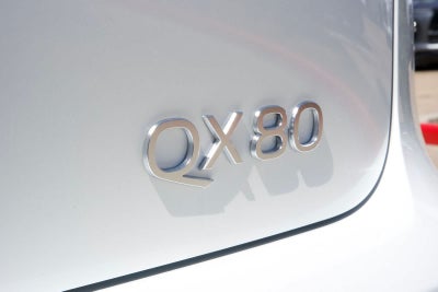 2026 INFINITI QX80 LUXE