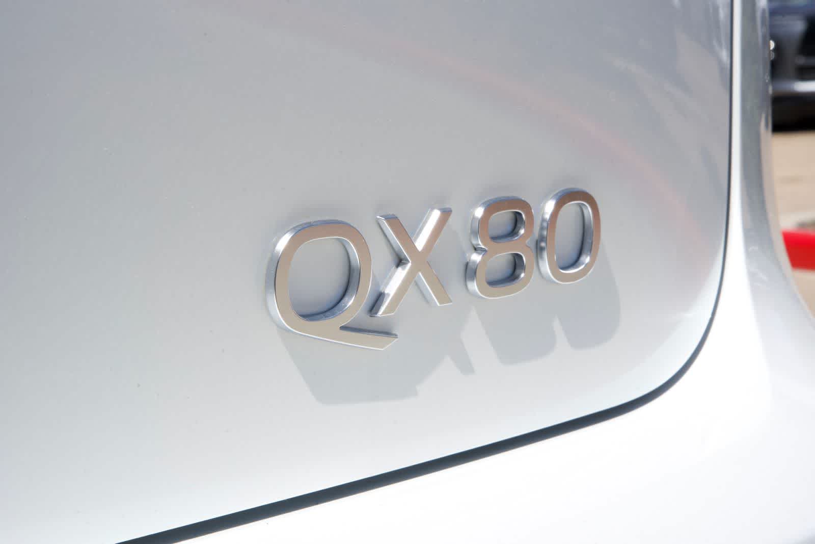 2026 INFINITI QX80 LUXE