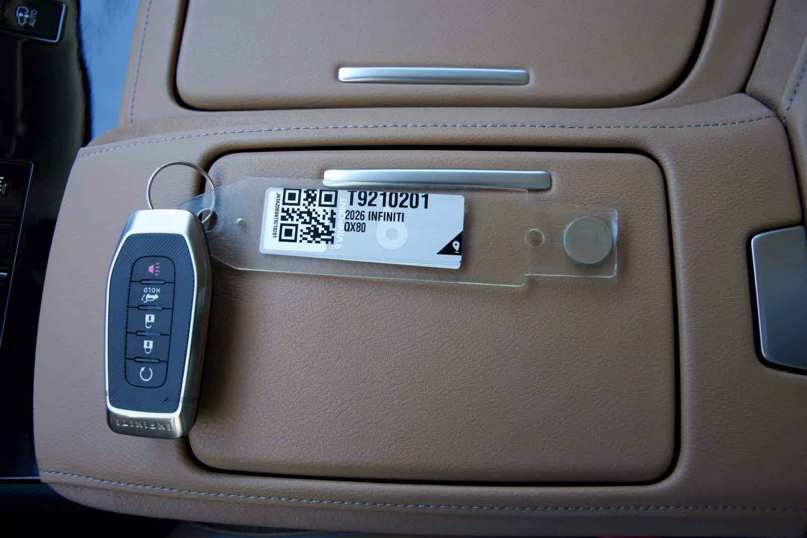 2026 INFINITI QX80 LUXE