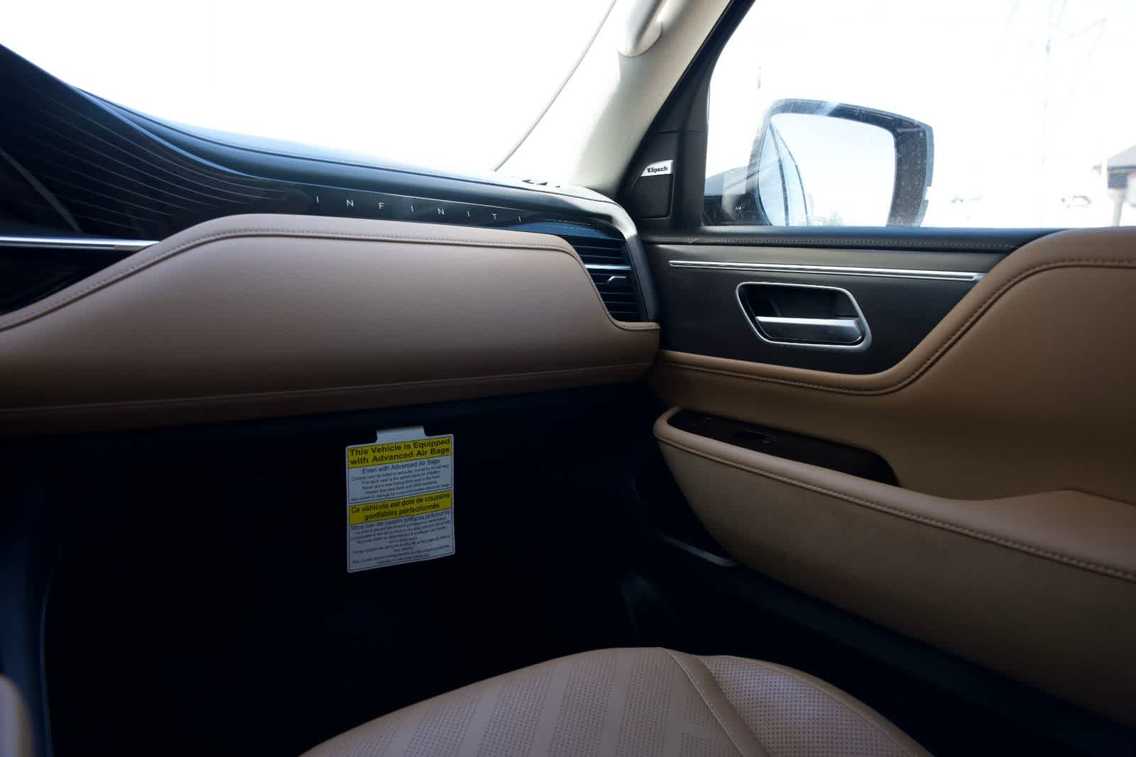 2026 INFINITI QX80 LUXE