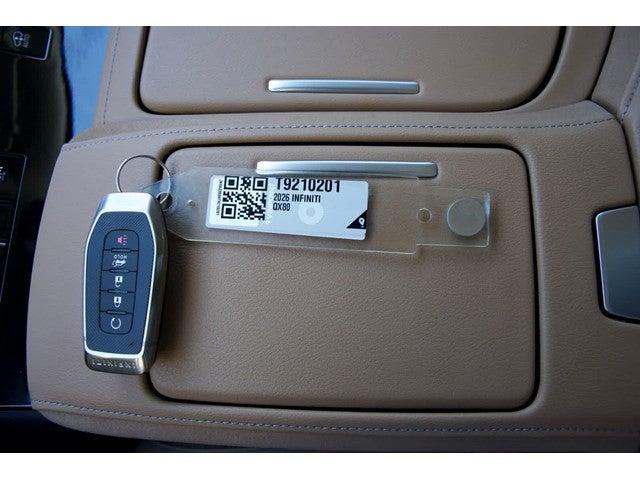 2026 INFINITI QX80 LUXE