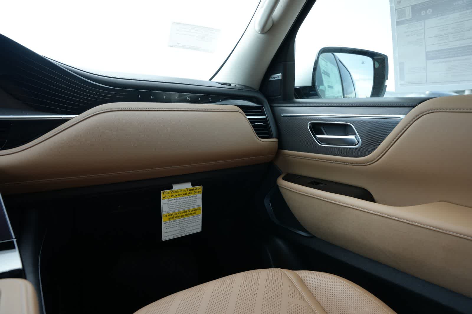 2027 INFINITI QX80 LUXE