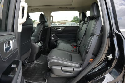 2027 INFINITI QX80 LUXE