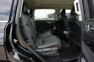 2027 INFINITI QX80 LUXE