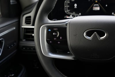 2025 INFINITI QX80 LUXE