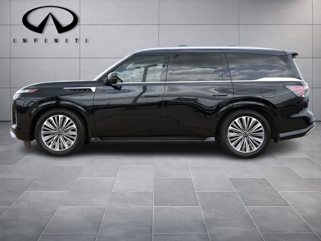2025 INFINITI QX80 LUXE