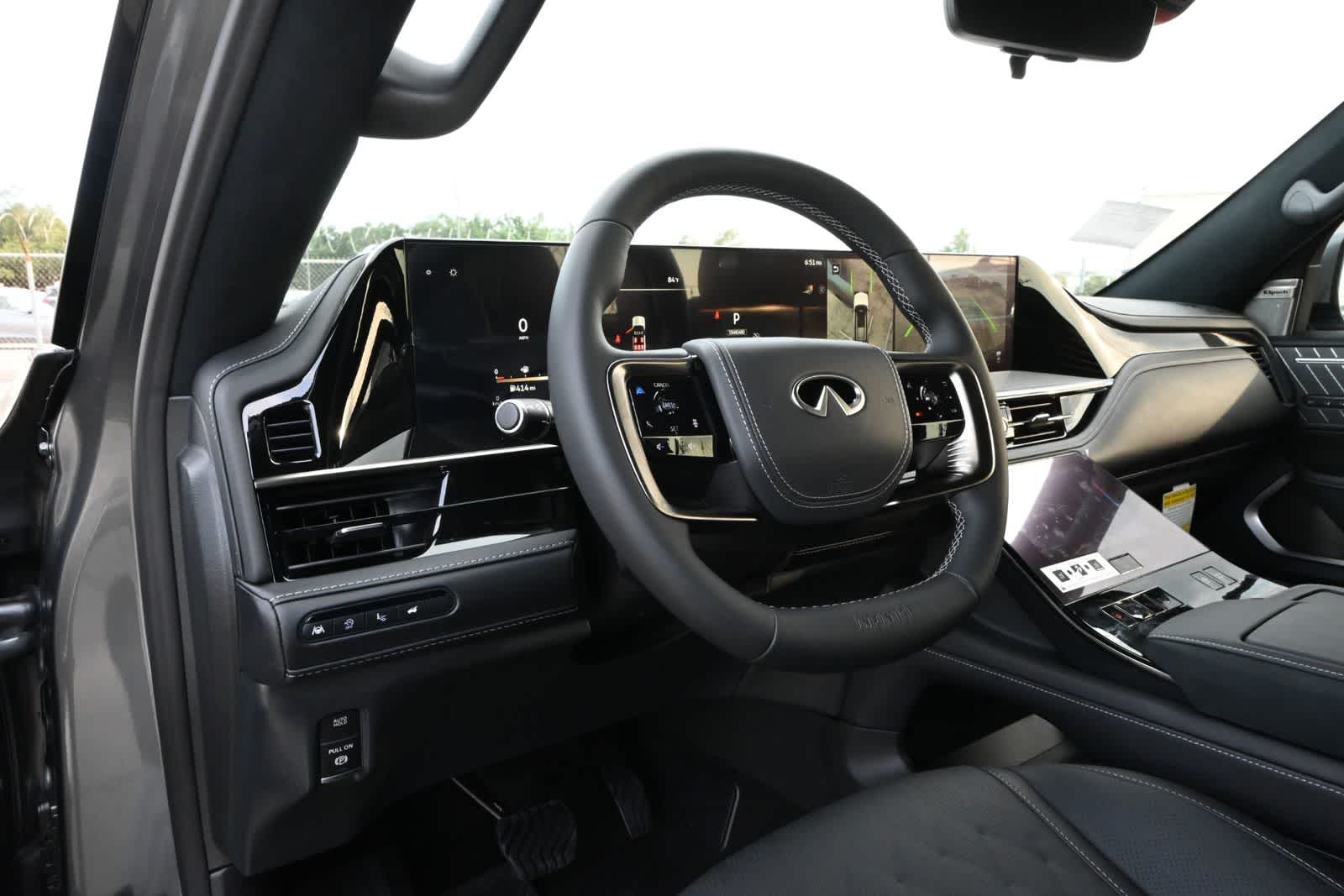 2027 INFINITI QX80 AUTOGRAPH