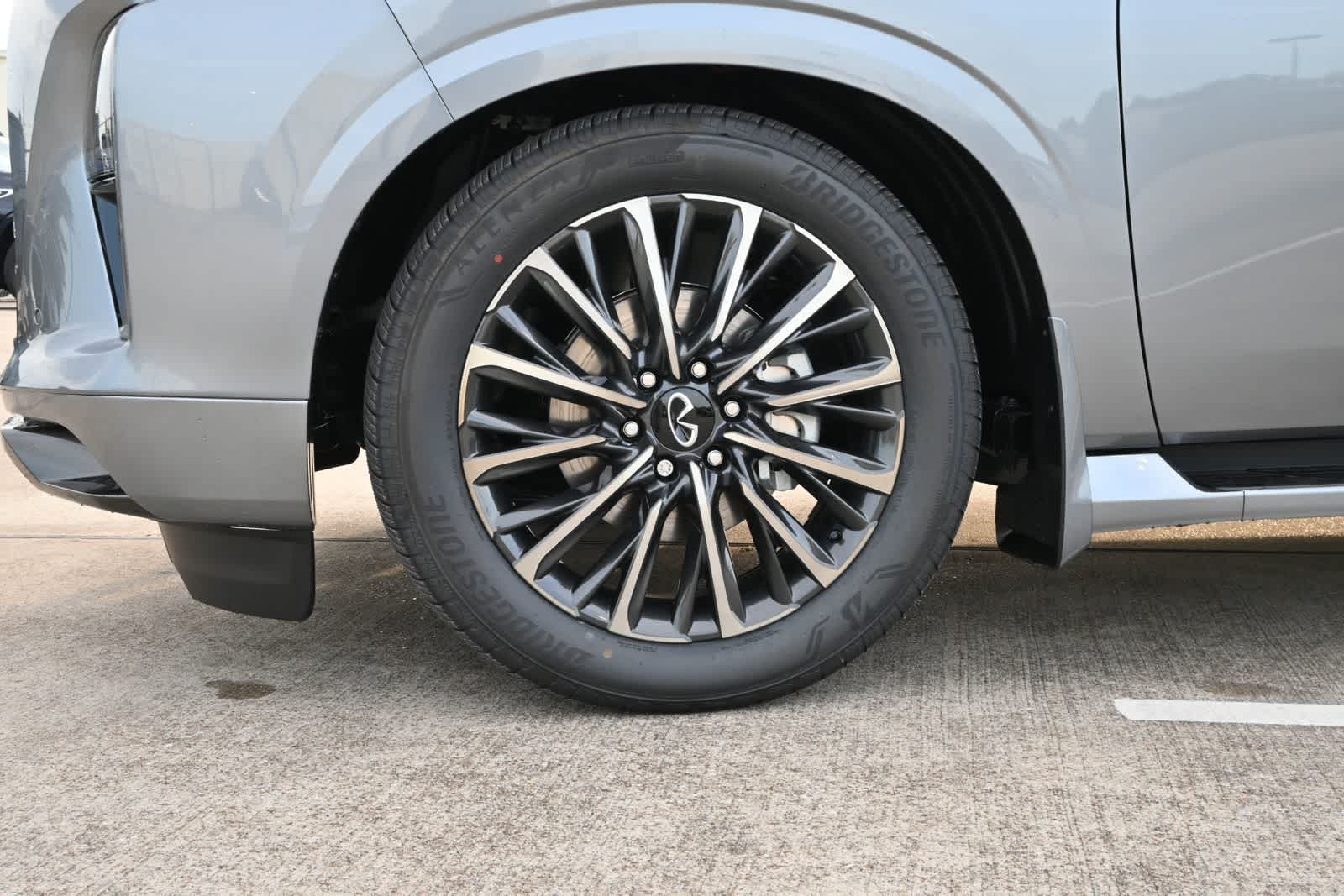 2027 INFINITI QX80 AUTOGRAPH