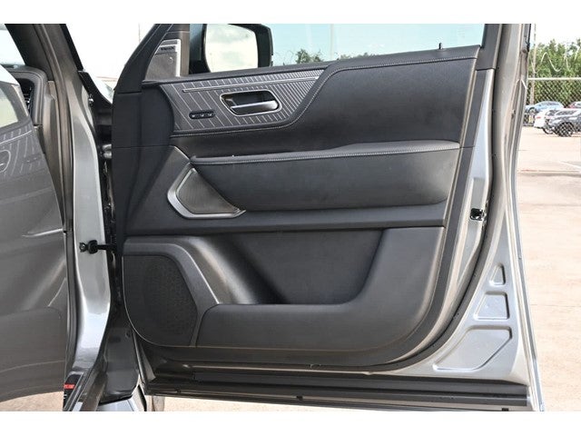 2027 INFINITI QX80 AUTOGRAPH