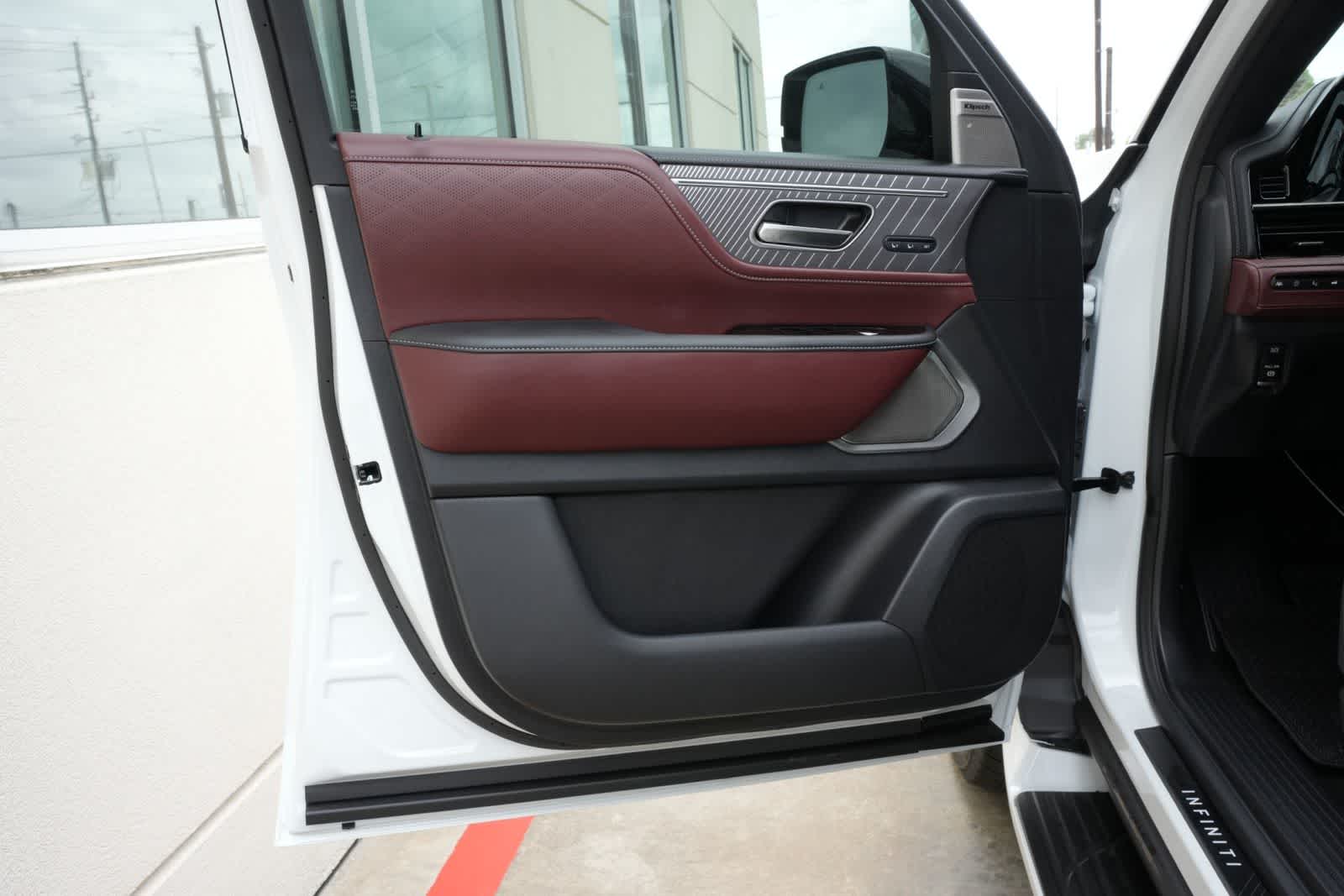 2026 INFINITI QX80 AUTOGRAPH