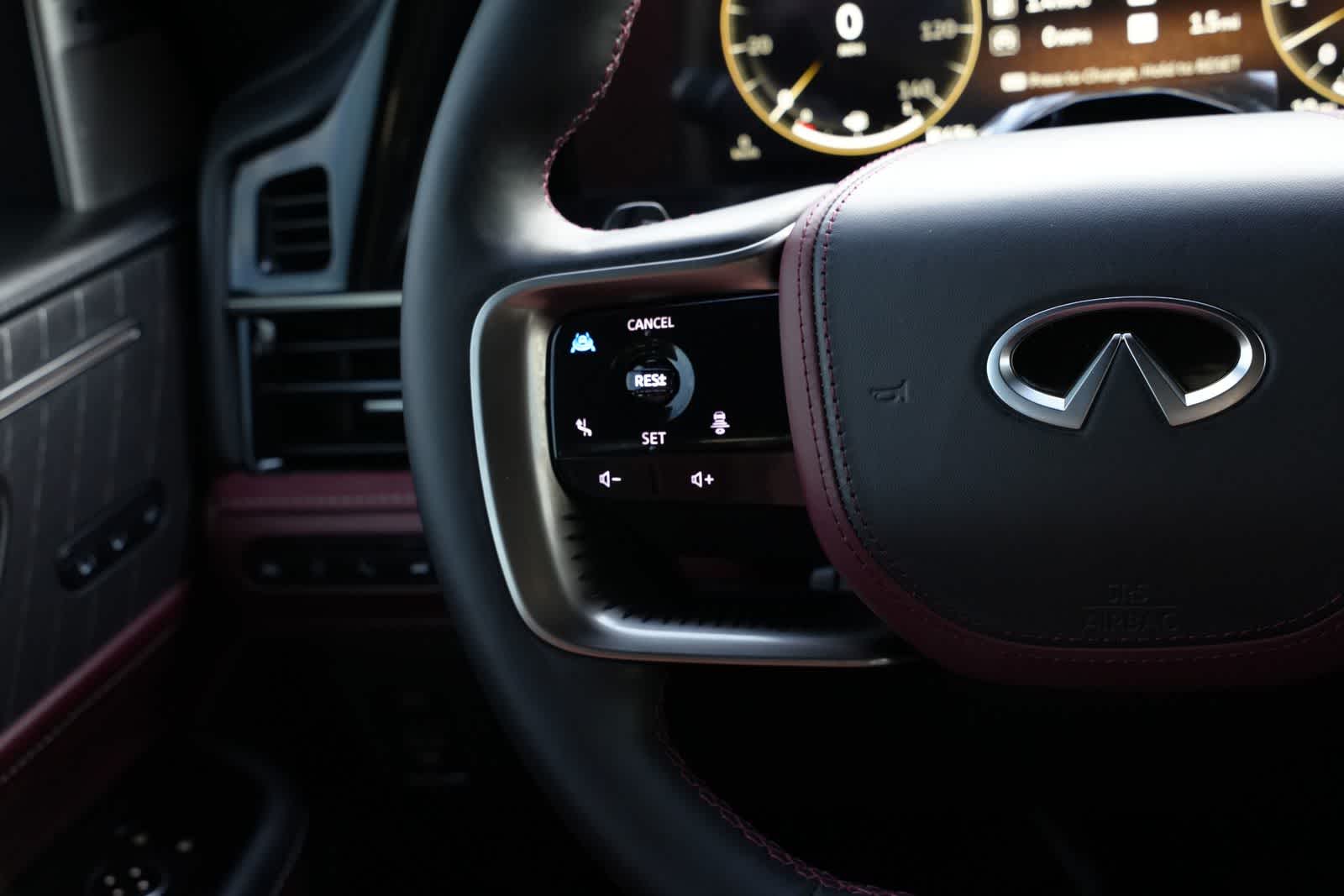 2027 INFINITI QX80 AUTOGRAPH