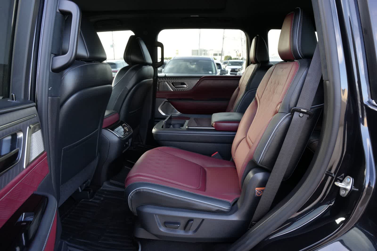 2027 INFINITI QX80 AUTOGRAPH