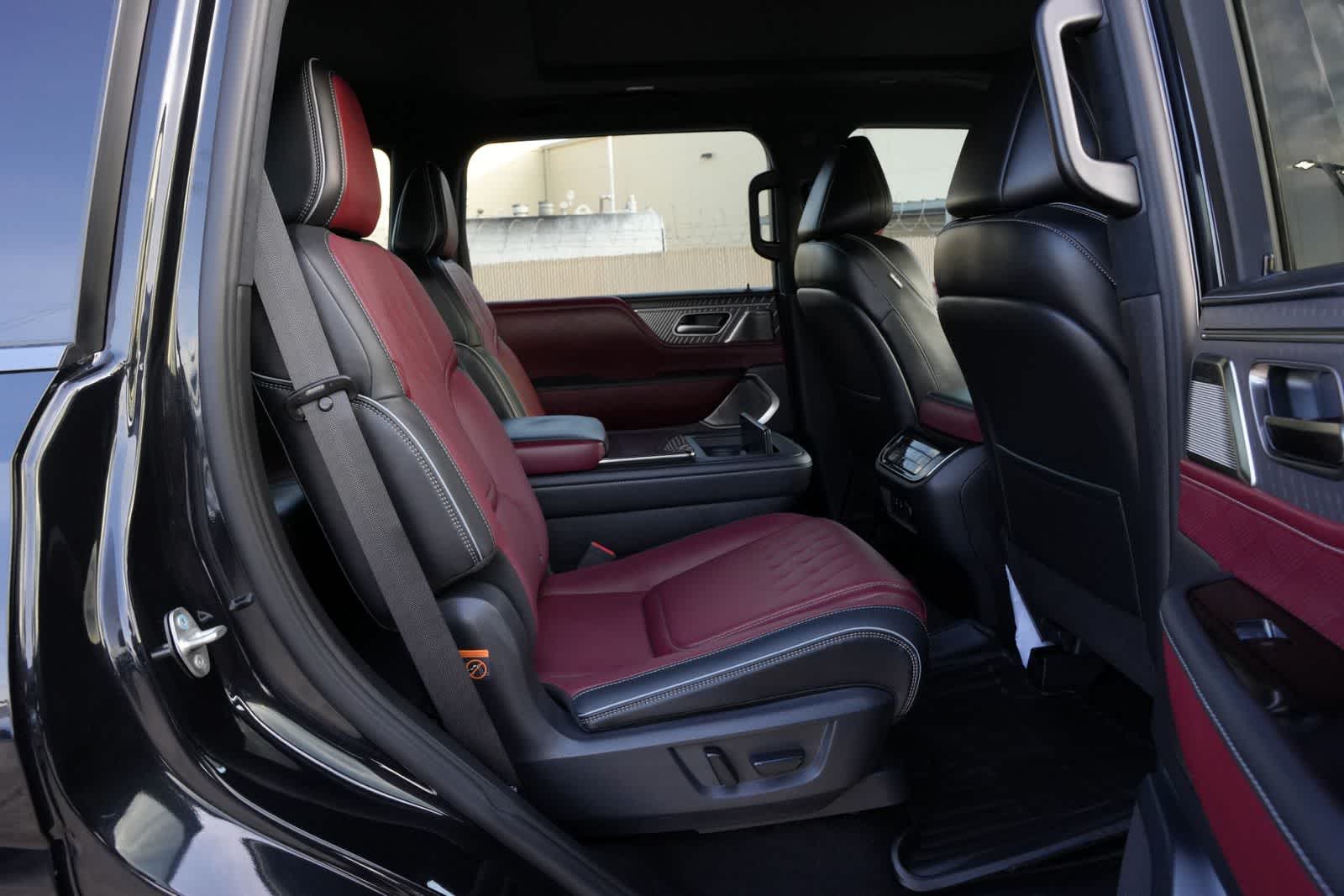 2027 INFINITI QX80 AUTOGRAPH