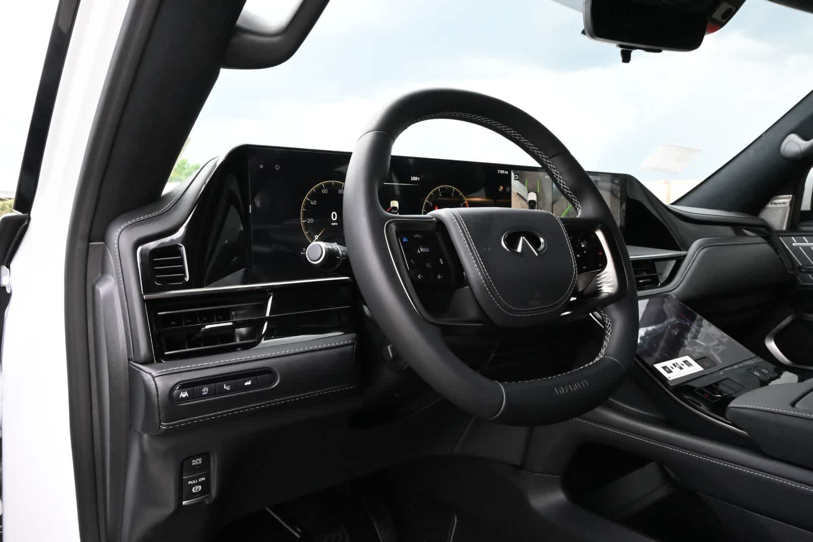 2027 INFINITI QX80 AUTOGRAPH