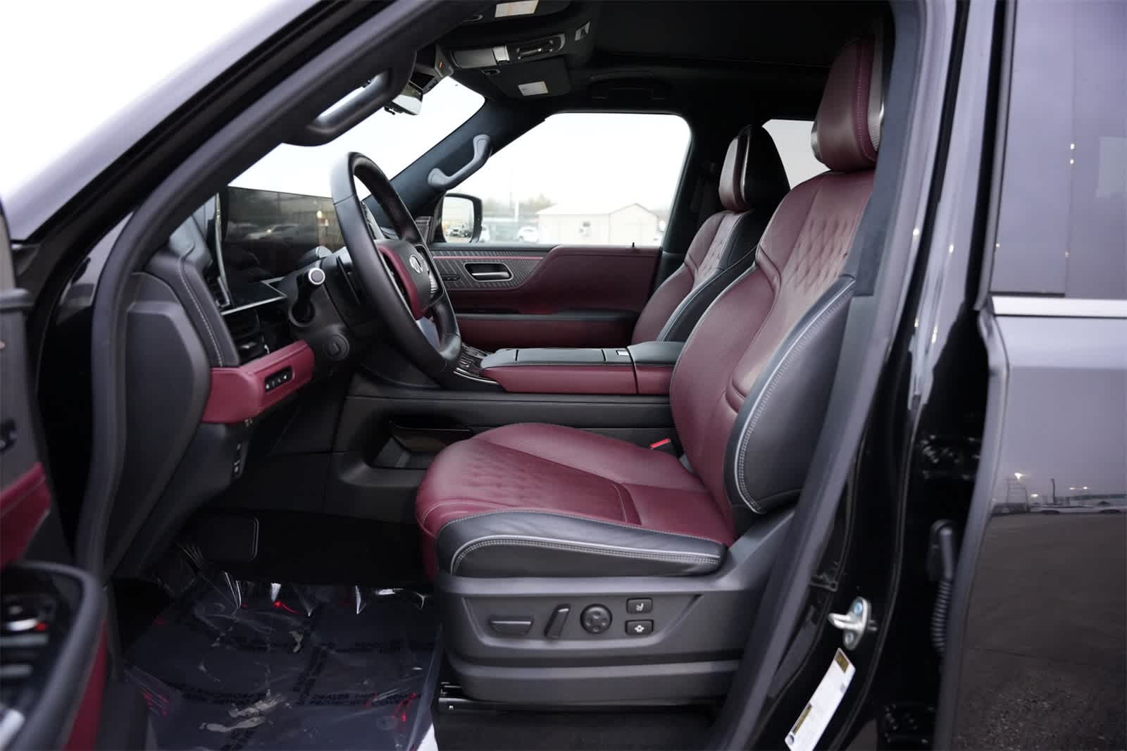 2025 INFINITI QX80 AUTOGRAPH