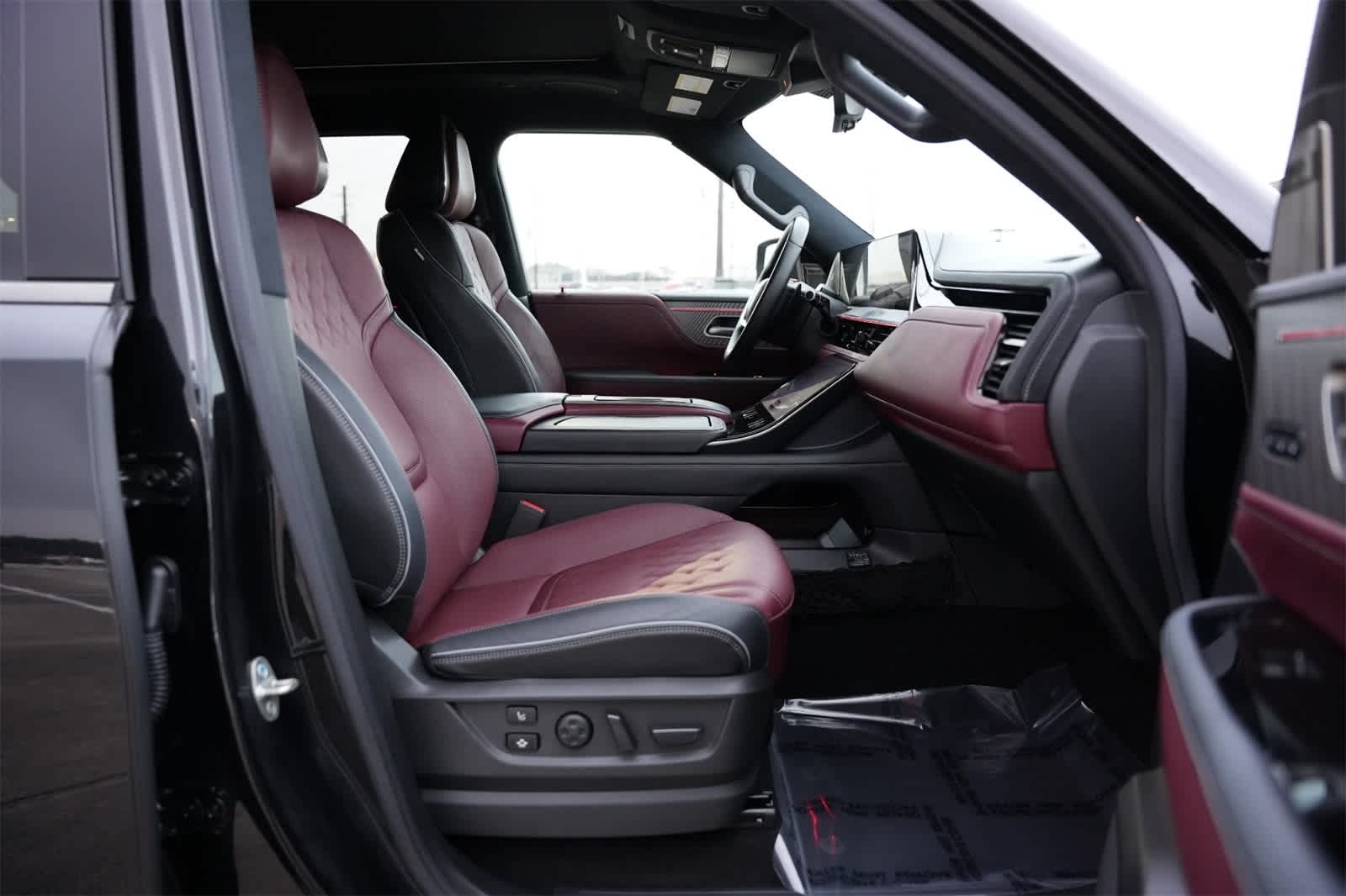 2025 INFINITI QX80 AUTOGRAPH