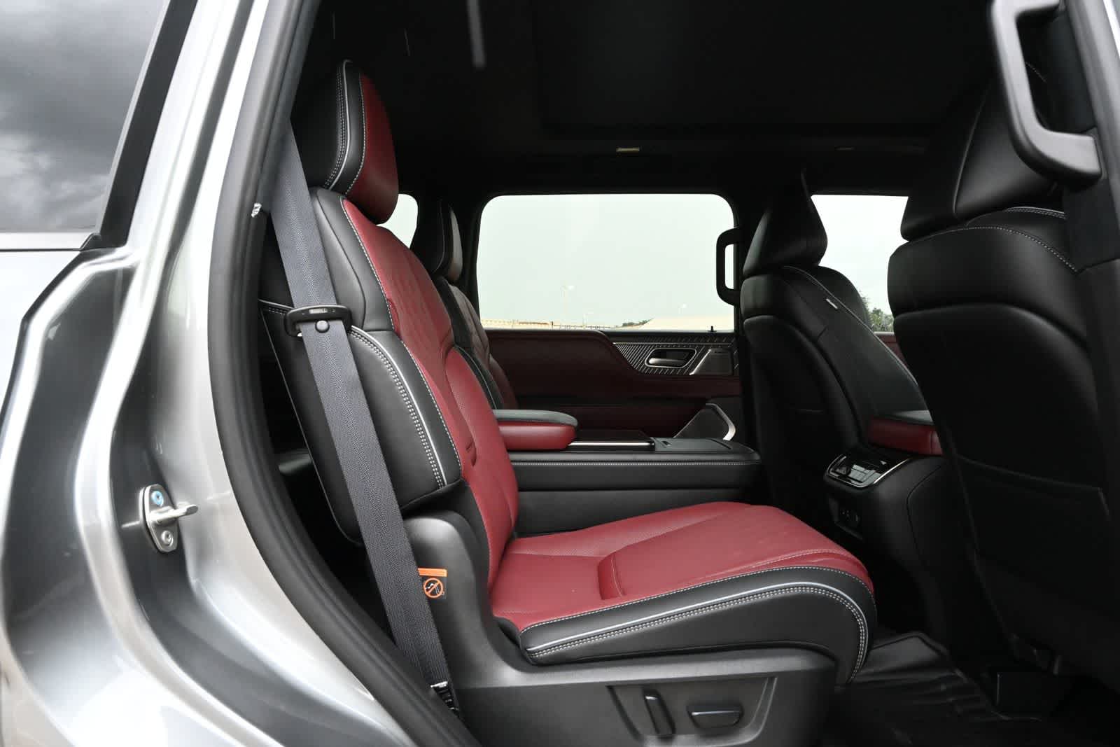 2027 INFINITI QX80 AUTOGRAPH