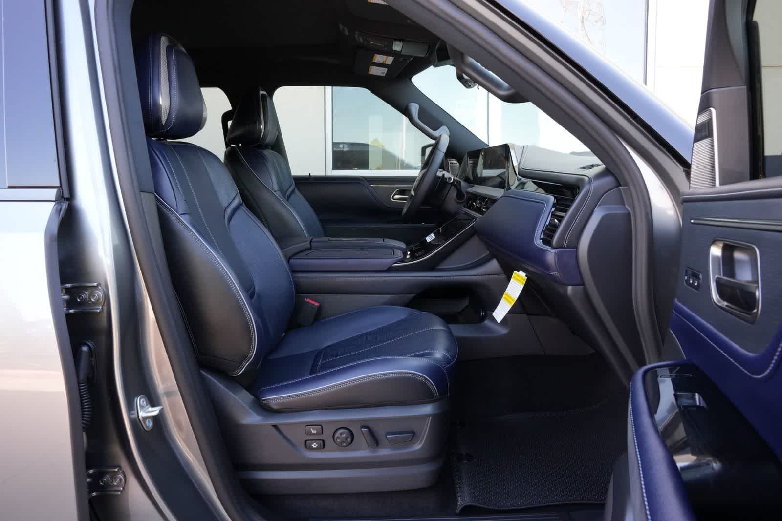 2026 INFINITI QX80 SPORT