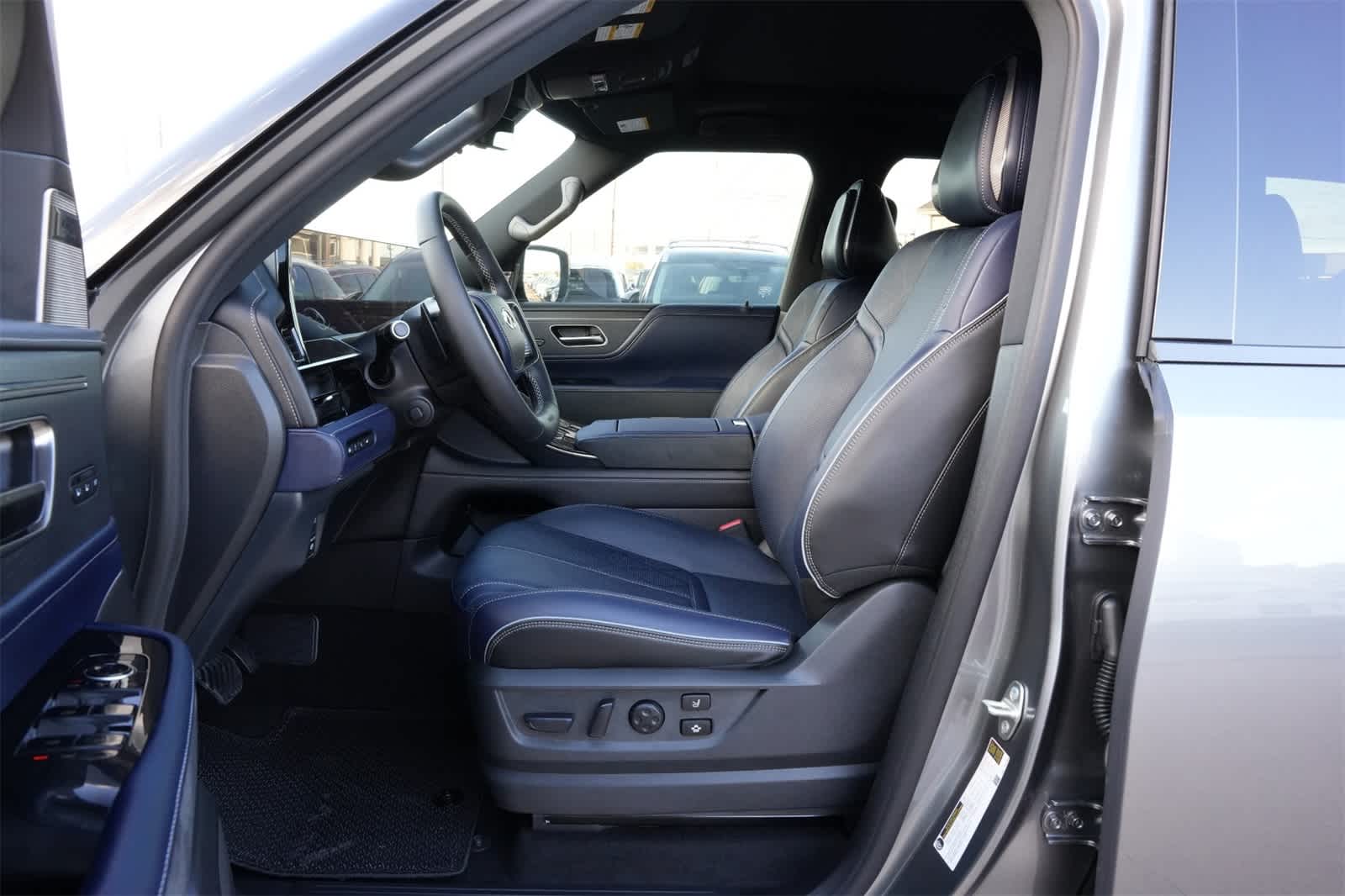 2026 INFINITI QX80 Sport 4WD