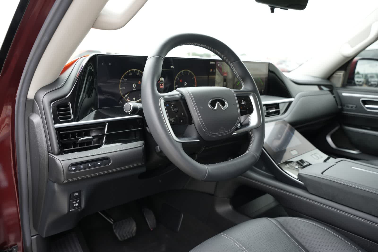 2025 INFINITI QX80 SENSORY