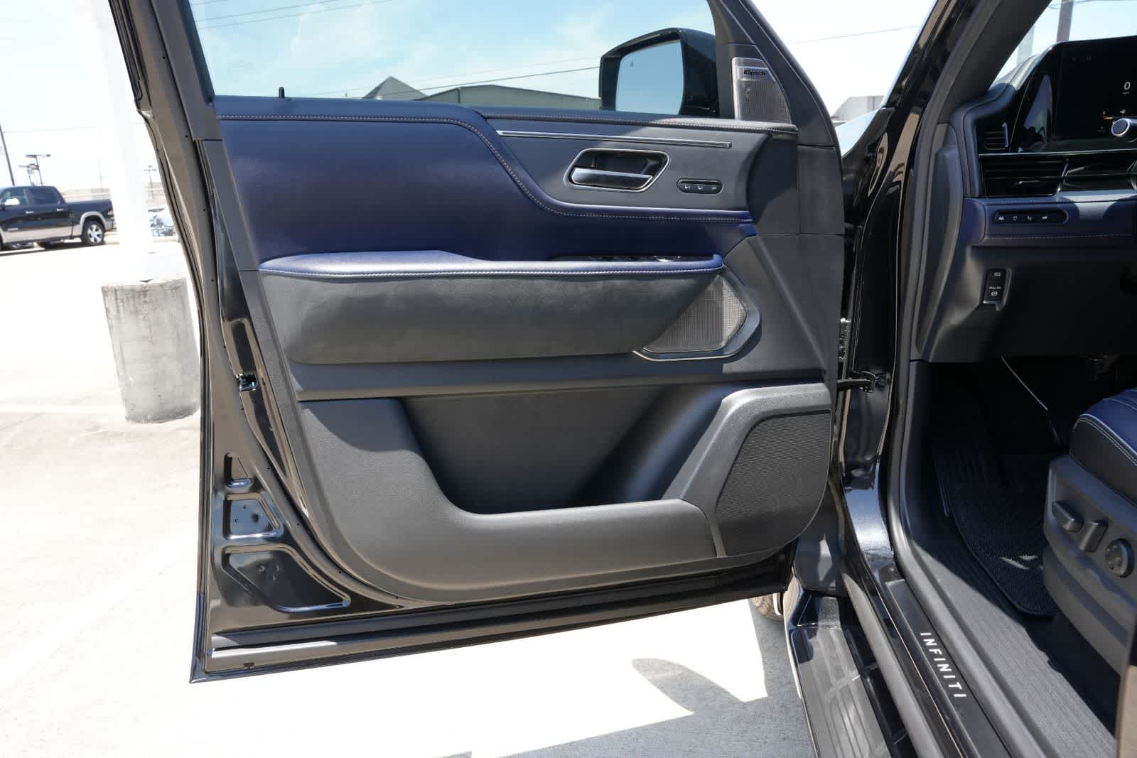 2026 INFINITI QX80 SPORT