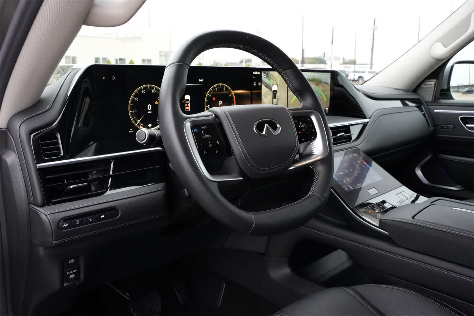 2025 INFINITI QX80 Sensory 4WD