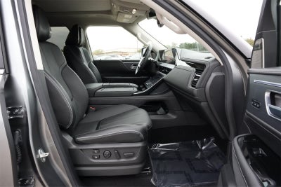2025 INFINITI QX80 Sensory 4WD