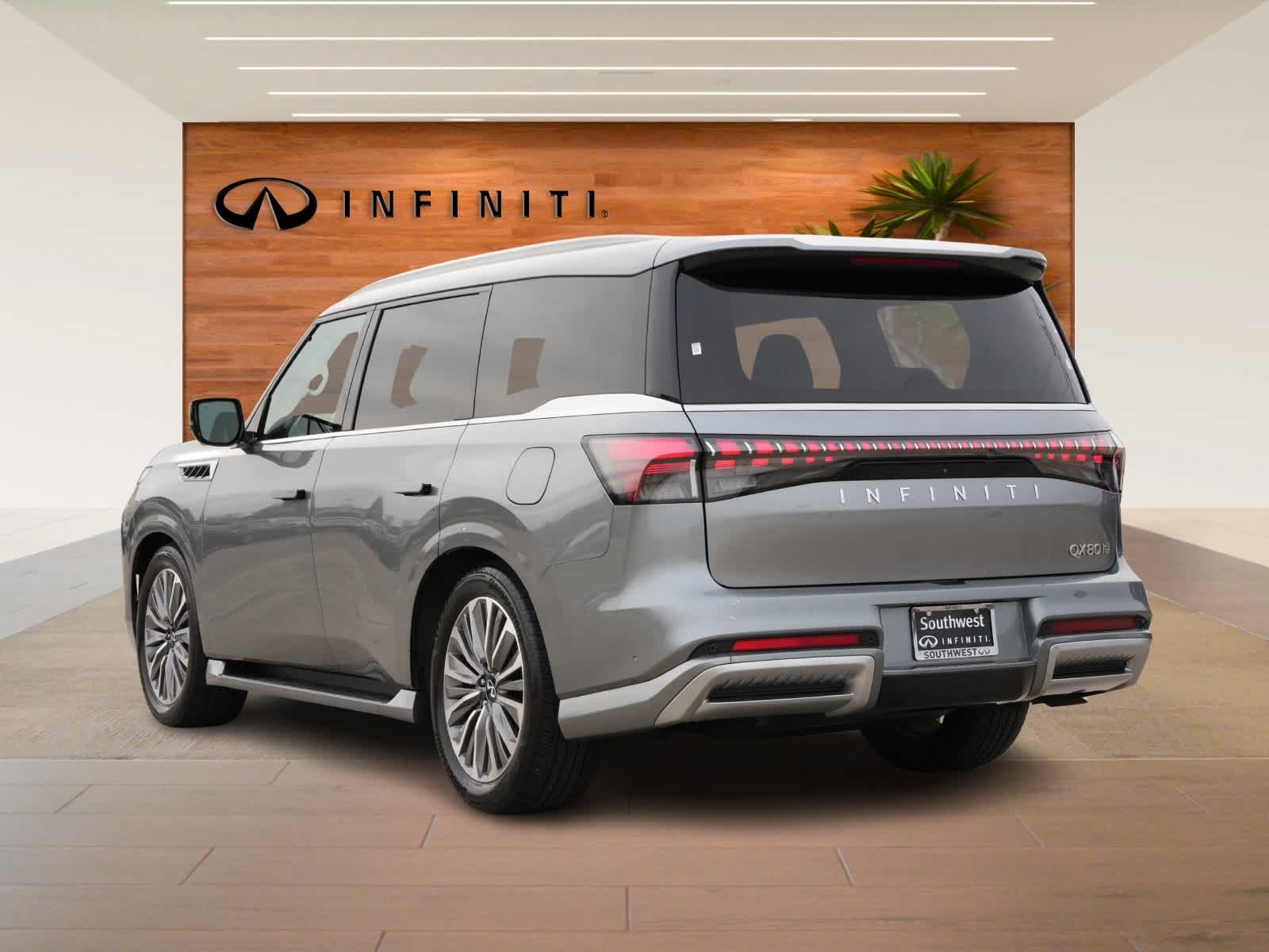 2025 INFINITI QX80 Sensory 4WD