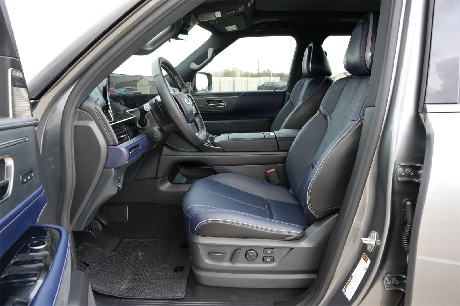 2026 INFINITI QX80 SPORT