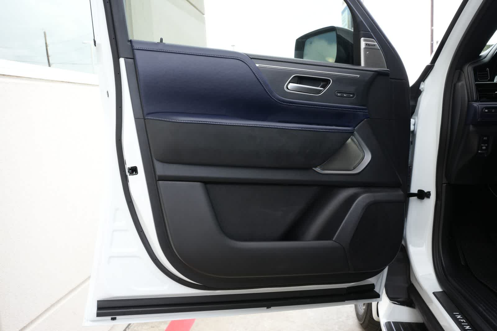 2026 INFINITI QX80 SPORT