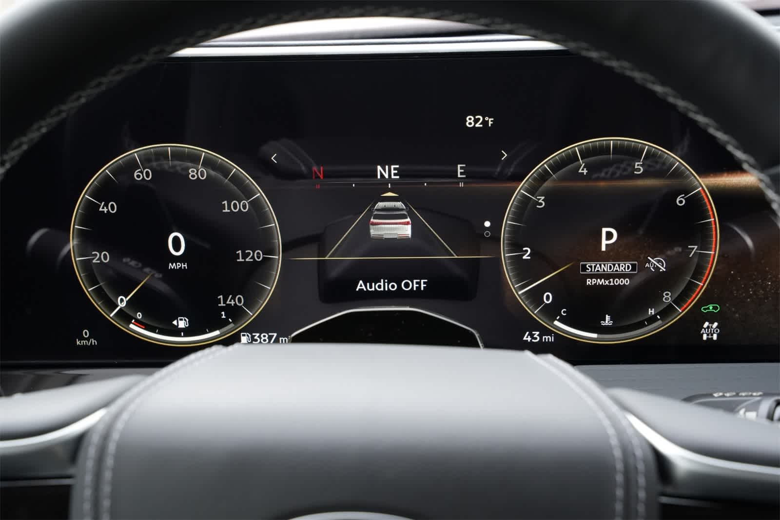 2025 INFINITI QX80 Sensory 4WD