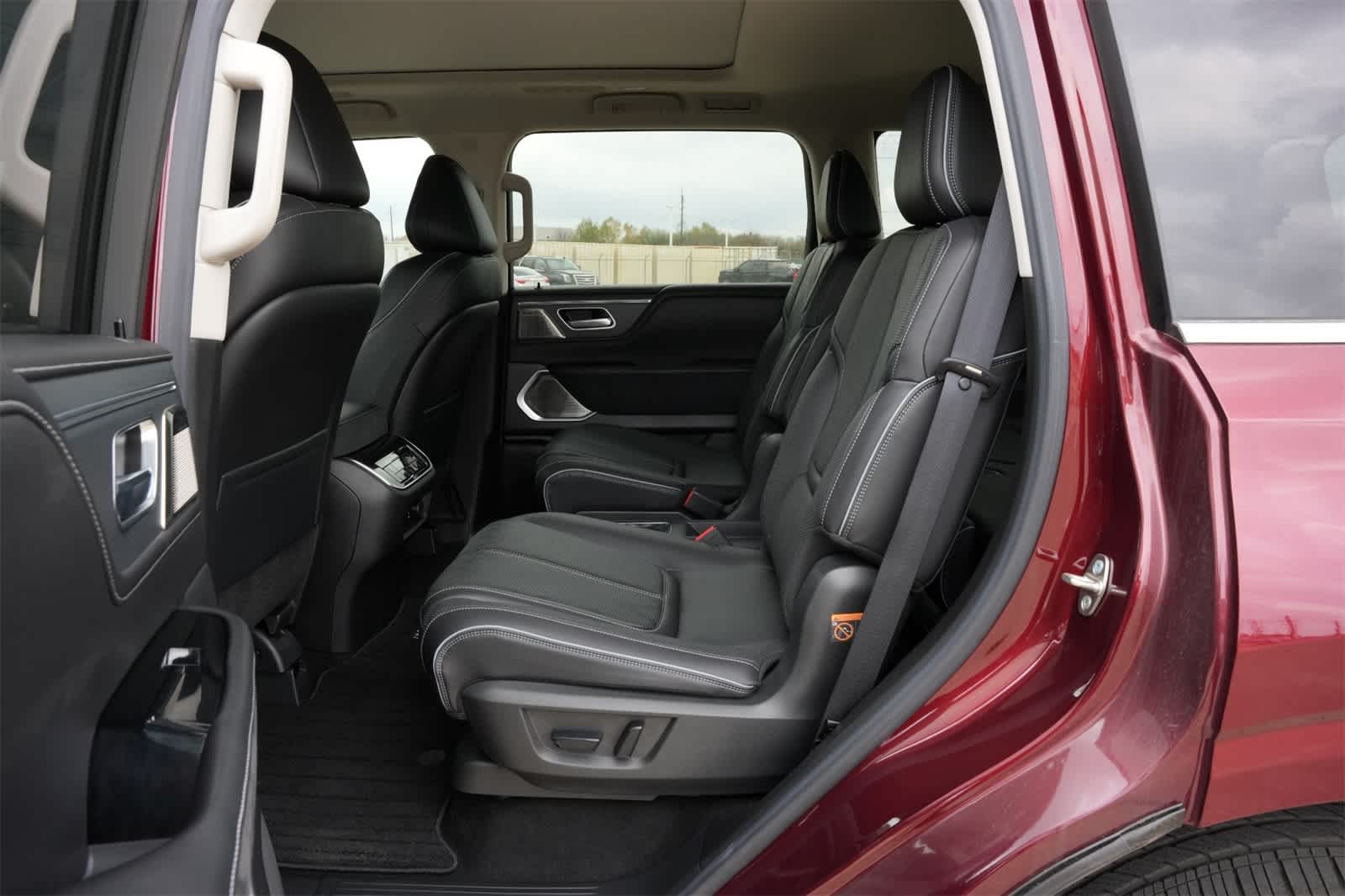 2025 INFINITI QX80 Sensory 4WD