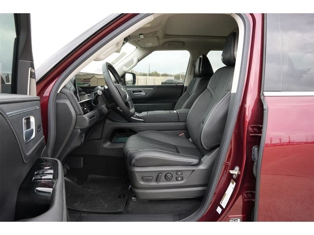 2025 INFINITI QX80 Sensory 4WD