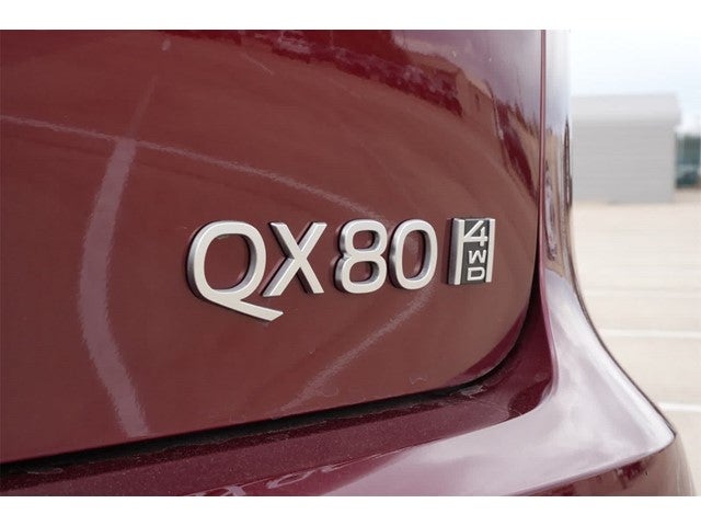 2025 INFINITI QX80 Sensory 4WD