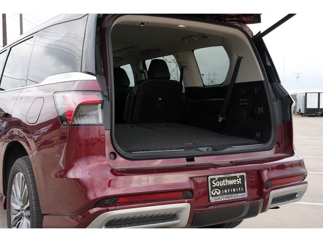 2025 INFINITI QX80 Sensory 4WD